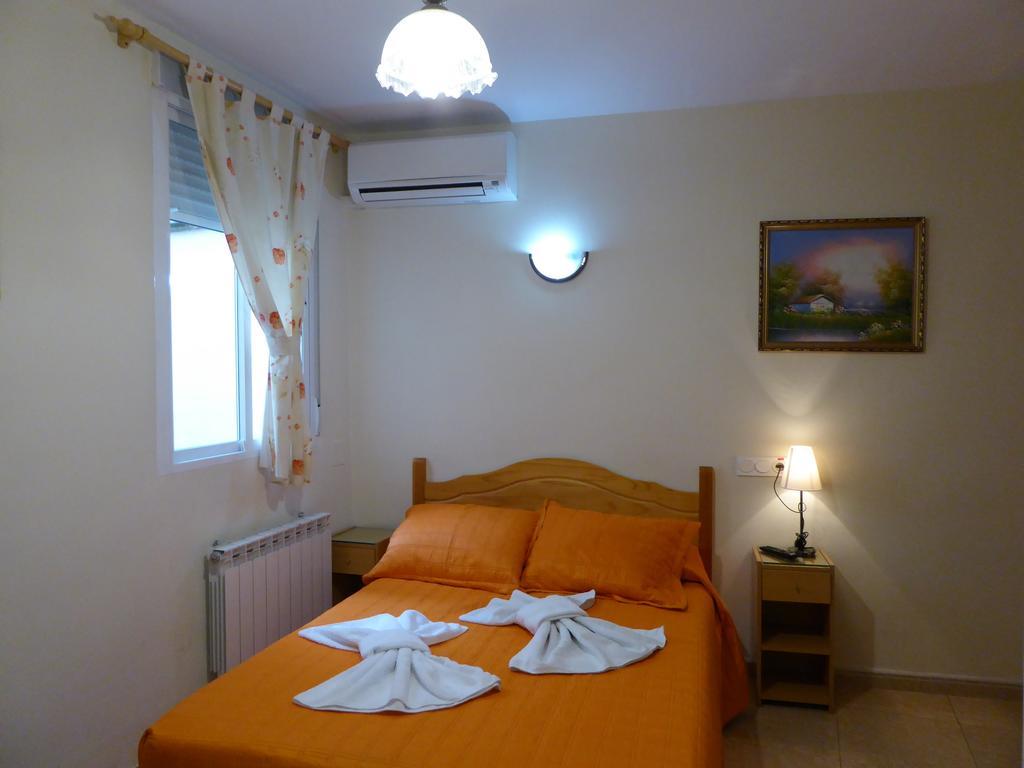 Hostal Huespedes Toledo Madrid Room photo