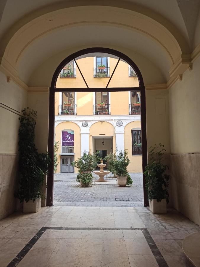 Hostal Huespedes Toledo Madrid Exterior photo