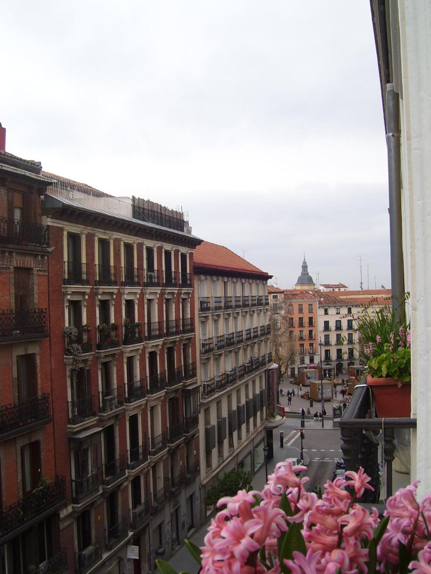 Hostal Huespedes Toledo Madrid Exterior photo