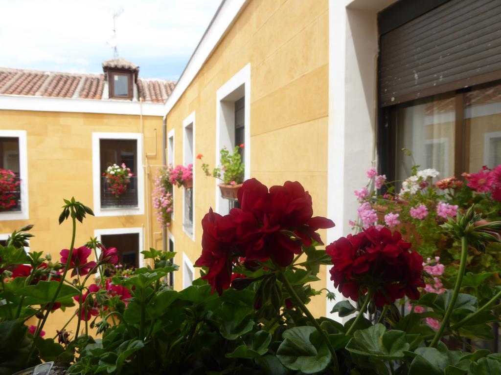 Hostal Huespedes Toledo Madrid Exterior photo
